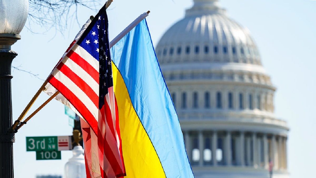 Symboler för enhet: Betydelsen av USA:s och Ukrainas flaggor