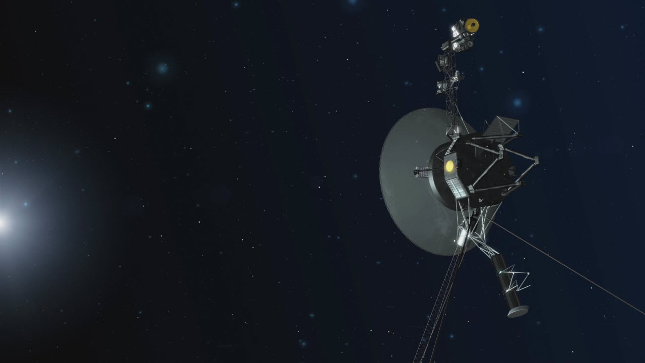 Ett interstellärt "rop" har hjälpt NASA att återupprätta kommunikationen med Voyager 2-sonden, som färdades 19,9 miljarder kilometer bort från jorden och lämnade solsystemet