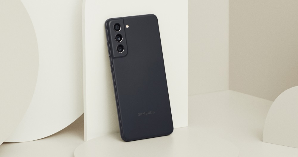 Samsung Galaxy S21 FE är den första smartphonen i serien som får One UI 6.0 med operativsystemet Android 14