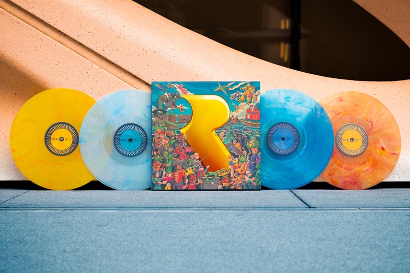 Jubileumsprylar och vinylskivssamling med Rare-soundtracks