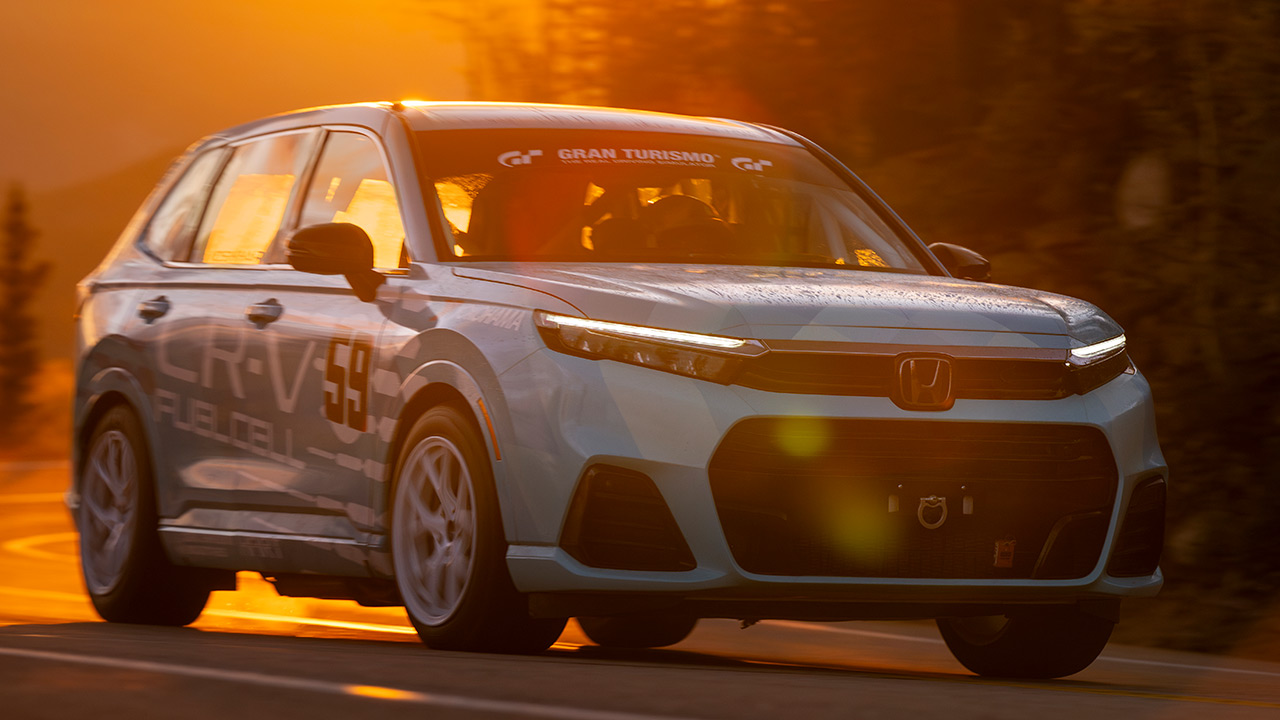 Honda CR-V e:FCEV vid tävlingen.