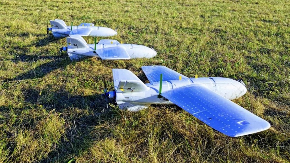 Mördare av "örnar": Ukrainska ingenjörer har utvecklat FPV drone interceptor VB140 Flamingo, som effektivt förstör ryska spanings UAV: er