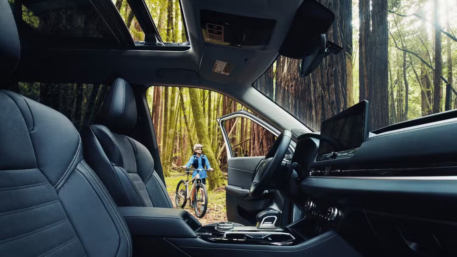 Interiör av Mitsubishi Outlander 2025 Trail Edition