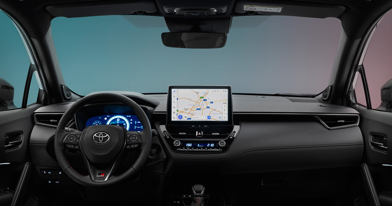 Toyota Corolla Cross GR Sport sportstolar