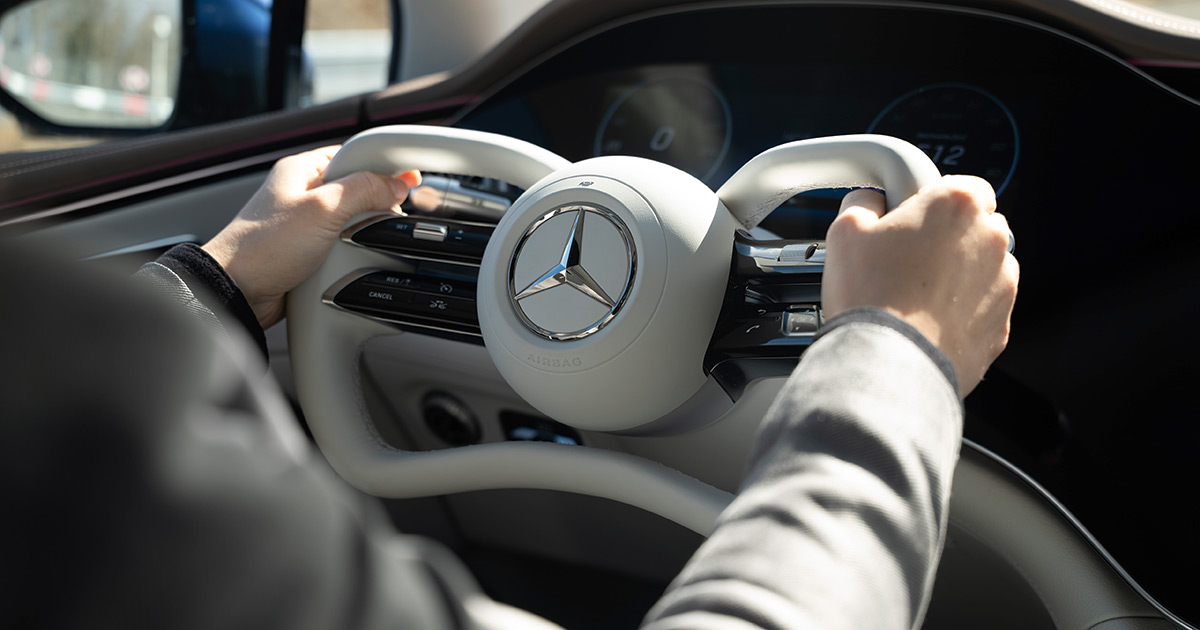 Avancerad styrteknik i Mercedes-Benz