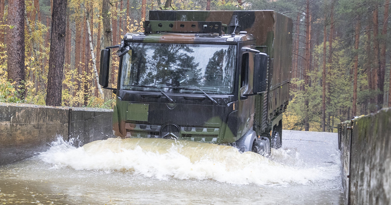 Mercedes-Benz Arocs lastbil i testprocess