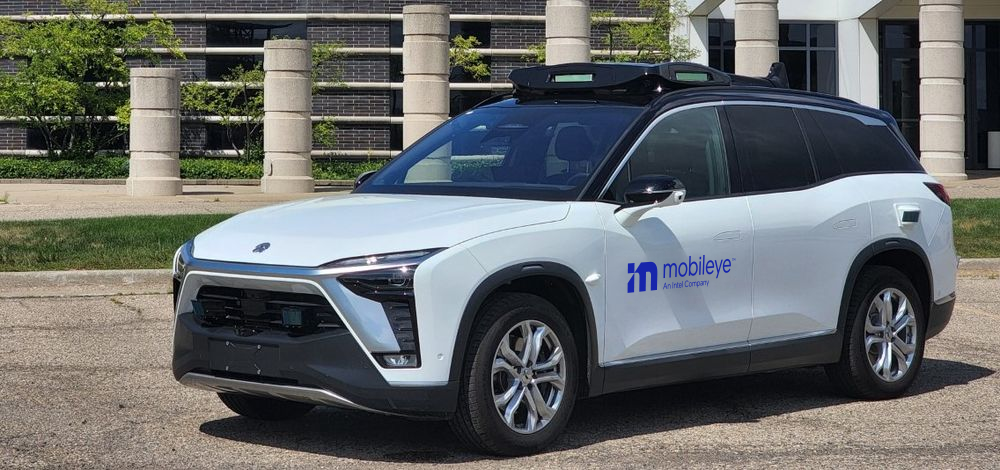 Mobileyes aktier rasar med 25% på grund av minskad orderingång för chip till robotbilar