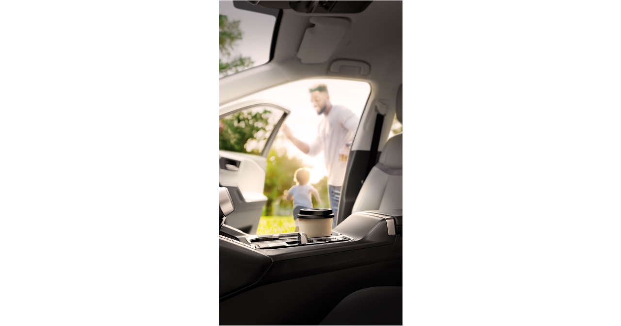 Interiör av den nya Toyota RAV4