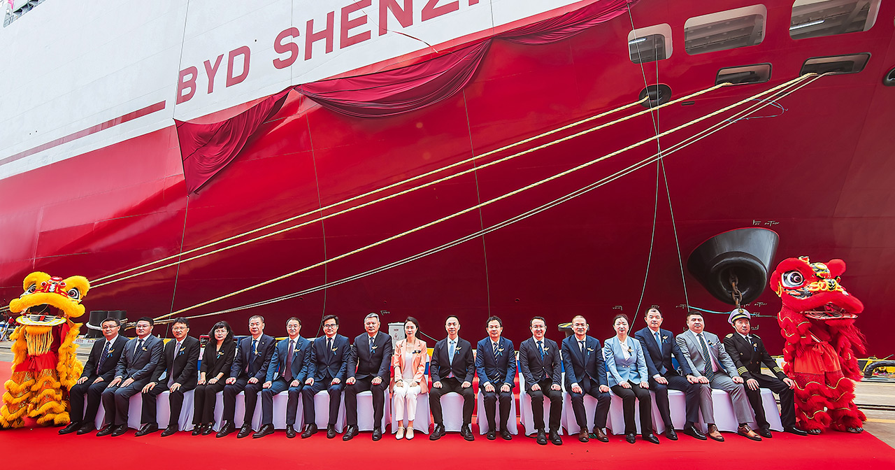 BYD Shenzhen fartyg med bilar ombord