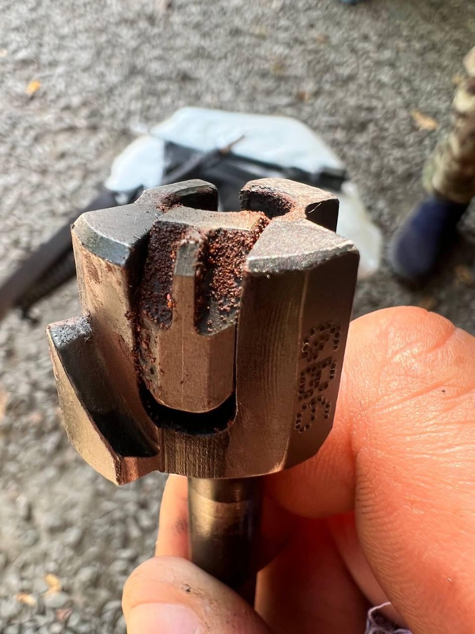 Modern AK-12 automatkarbin