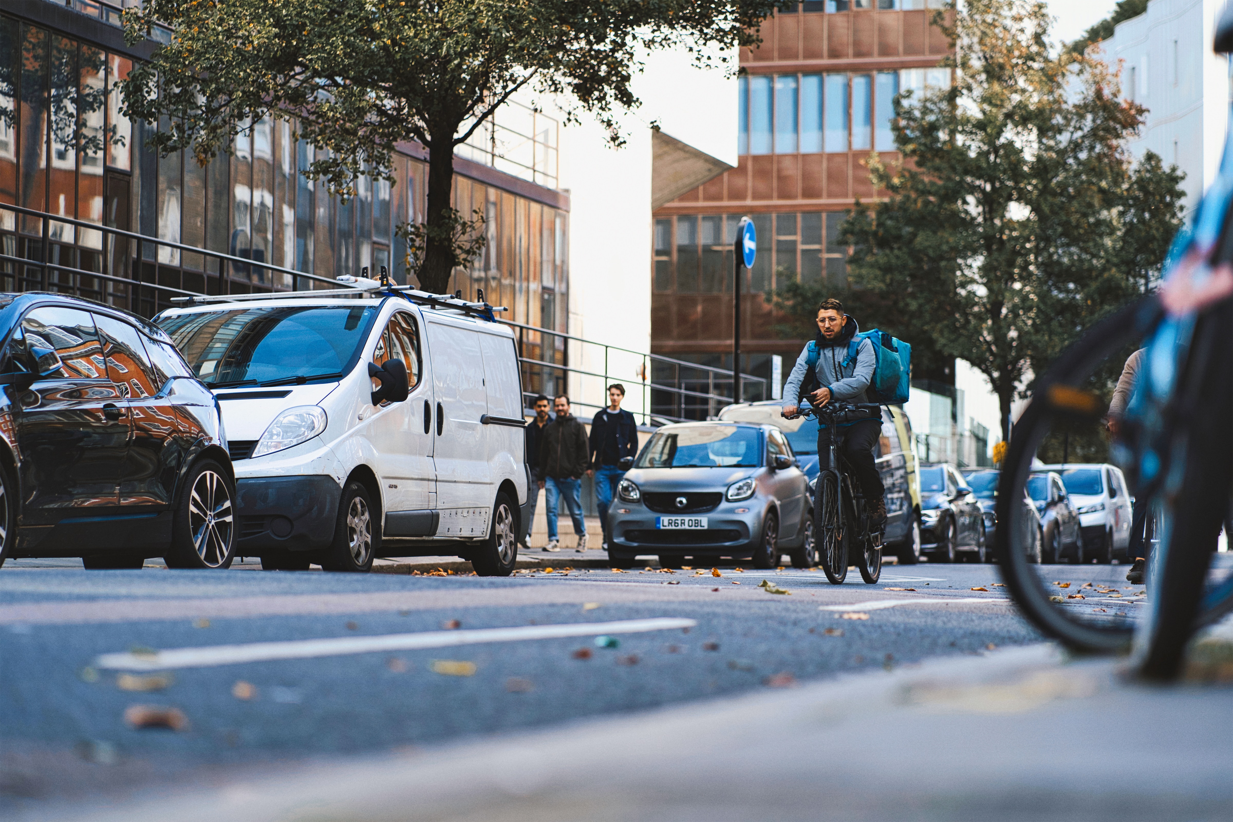 Storbritanniens transportdepartement: självkörande bilar kommer att finnas på vägarna senast 2026