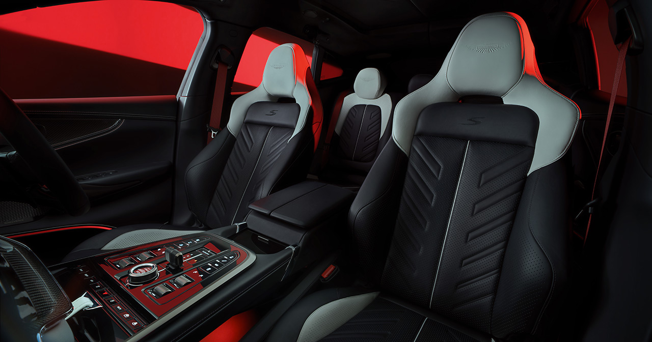 Aston Martin DBX S - en vy mot naturen.