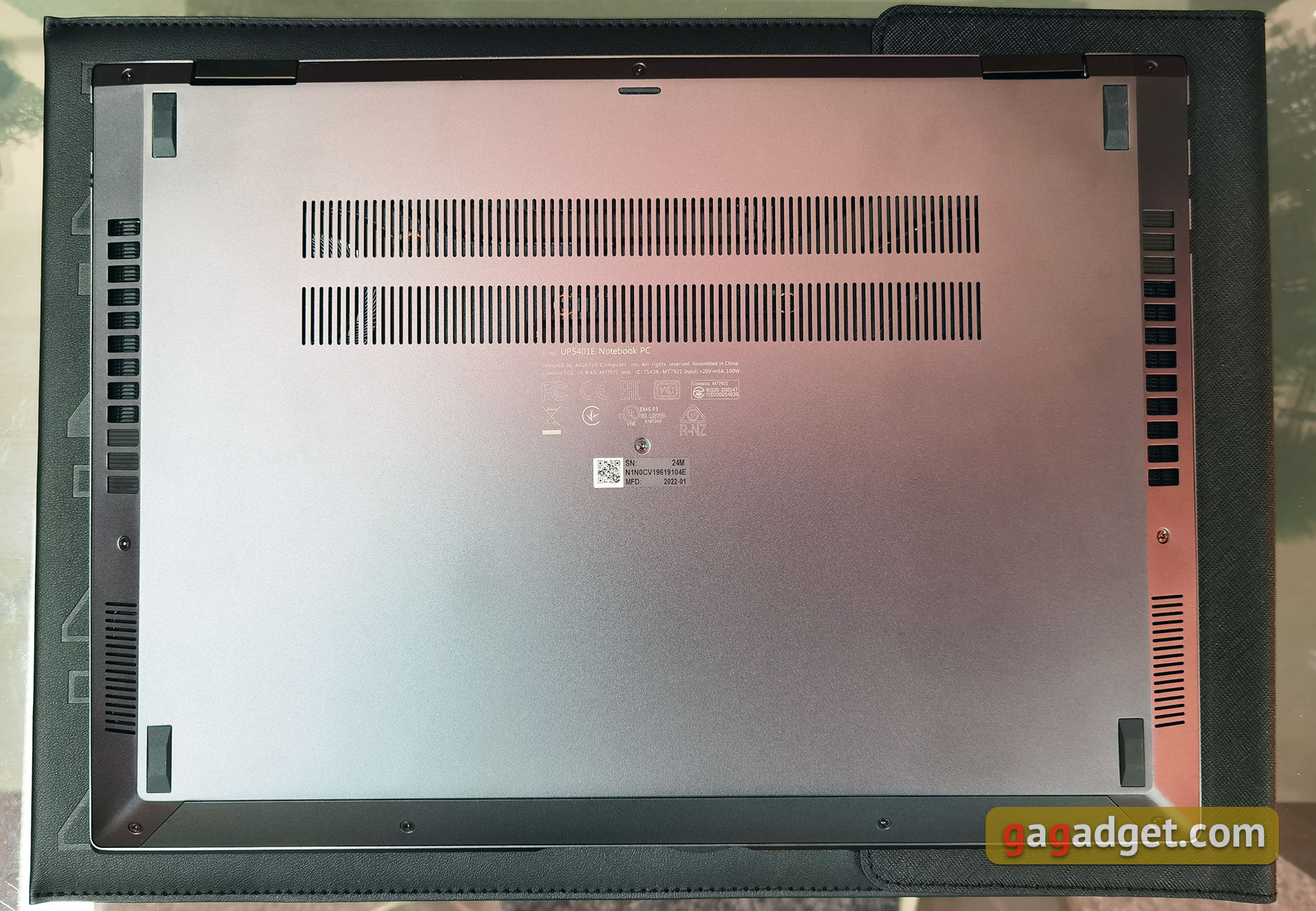 ASUS Zenbook 14 Flip OLED (UP5401E) Översikt: en kraftfull Ultrabook Transformer med OLED-skärm-16