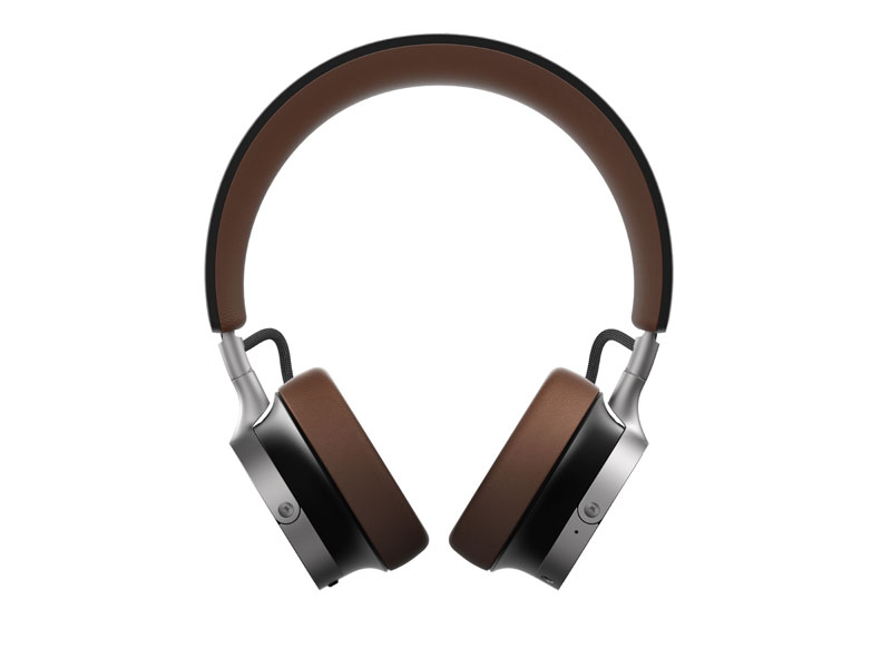 Frontvyn av de bruna Beyerdynamic Aventho 100 hörlurarna