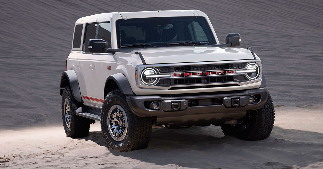 Ford Bronco 60th Anniversary Edition - Sidoview