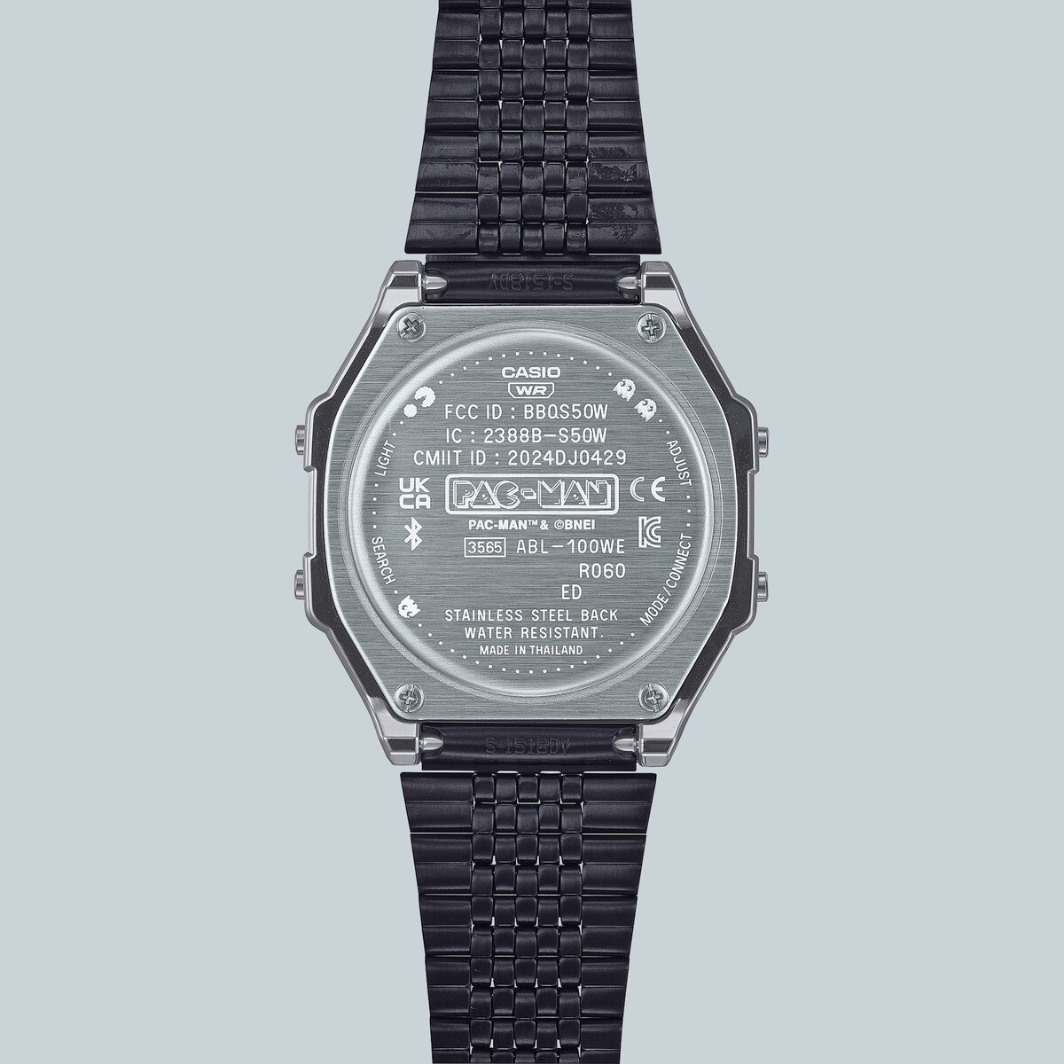 Baksidan av Casio ABL-100WEPC-1B klockan