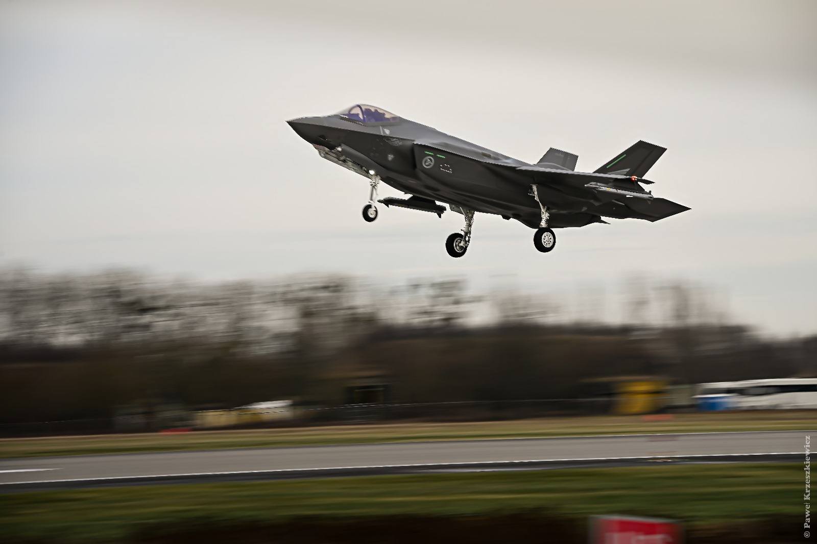 F-35A demonstration i luften