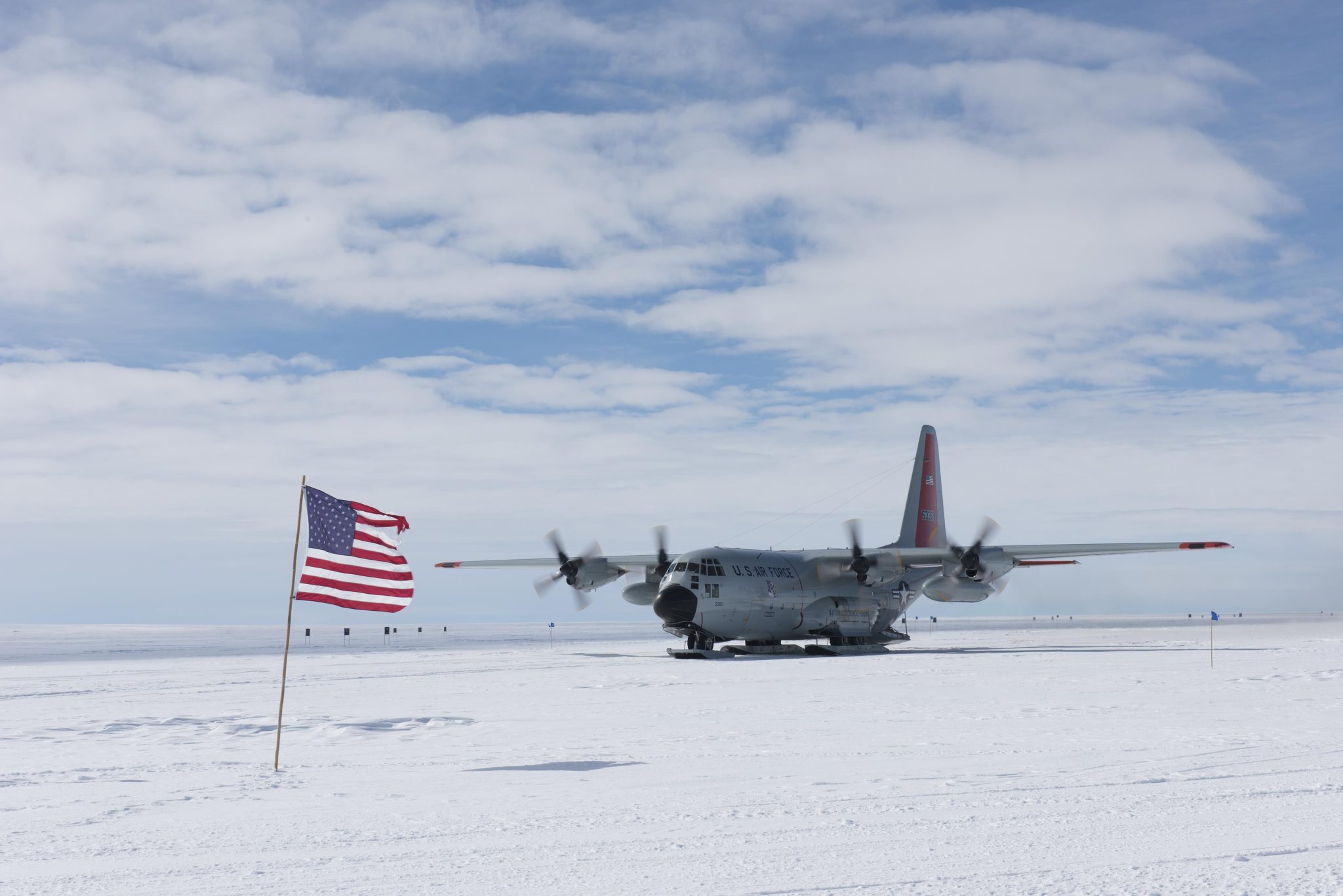 C-130 flygplan från New York Air National Guard på Grönland