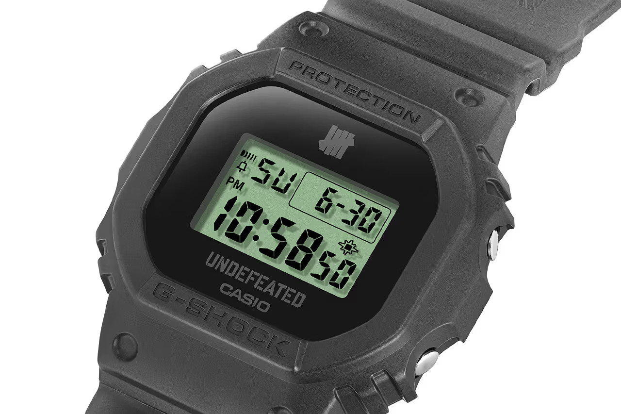 Casio G-Shock x Undefeated DWE5600UD-1