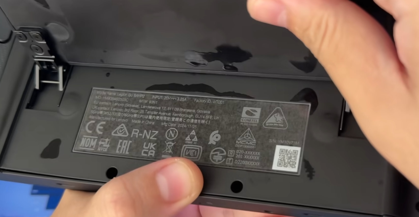 Lenovo Legion Go 2 prototype 3