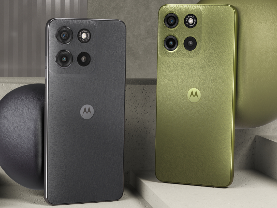 Moto G15 Power i färgerna Gravity Grey och Iguana Green