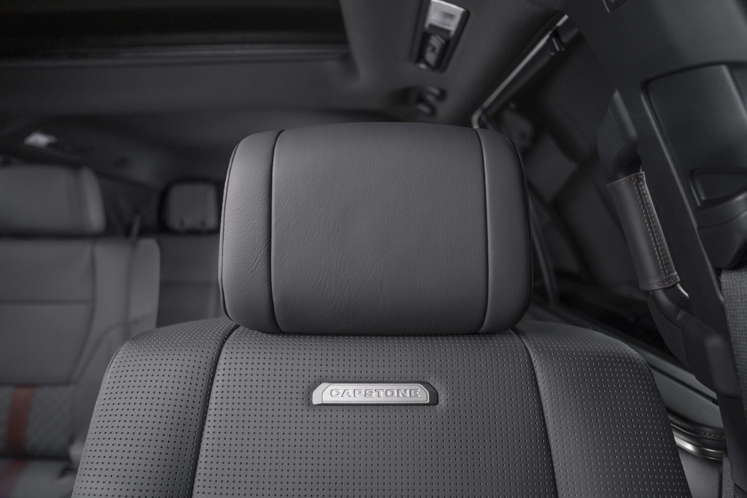 Toyota Sequoia 2026 Capstone Inredning Foto 2