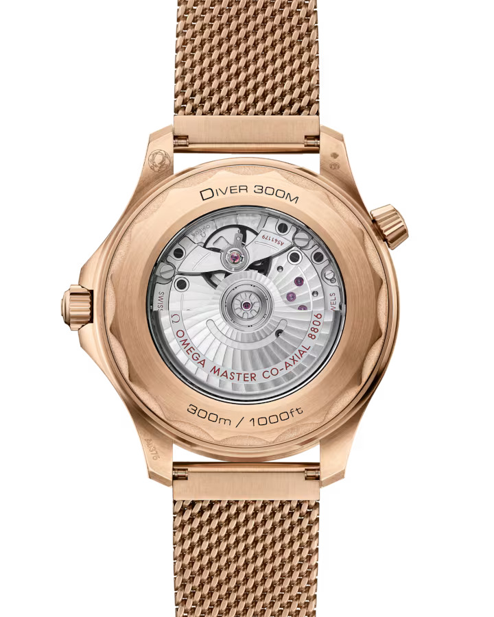 Omega Seamaster Diver 300M med mattsvart urtavla