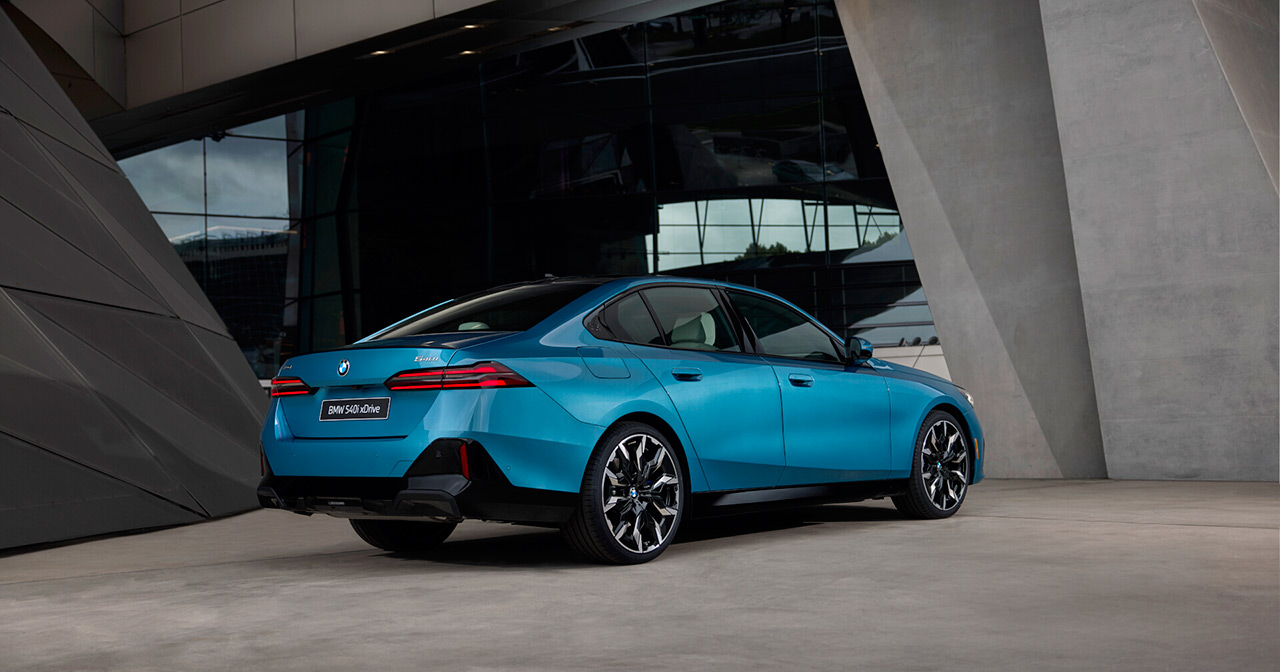 BMW 540i xDrive Legacy Edition - Baksidan