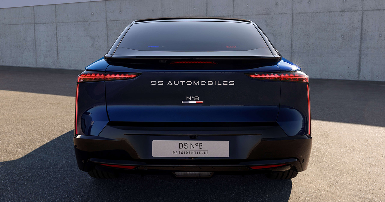Bak av DS President N°8 Précidentiel