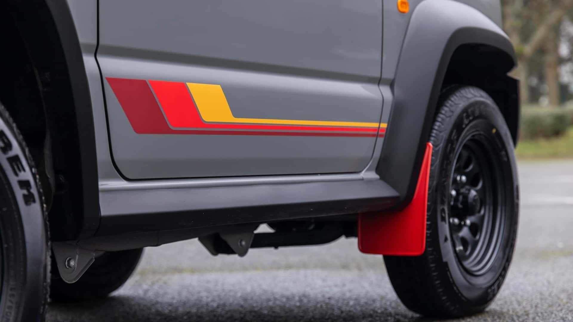 Suzuki Jimny 55ème Anniversaire i Frankrike - foto 5