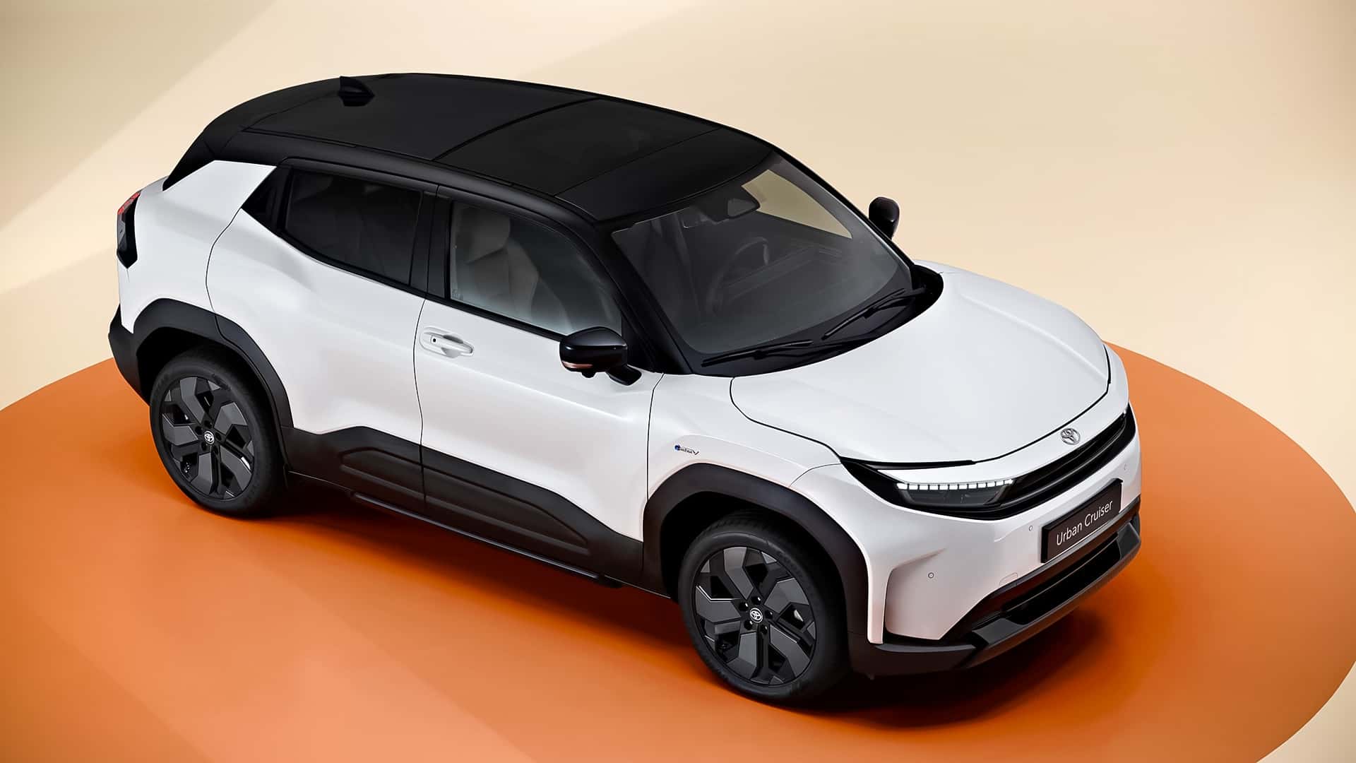 Toyota Urban Cruiser 2025 bakparti